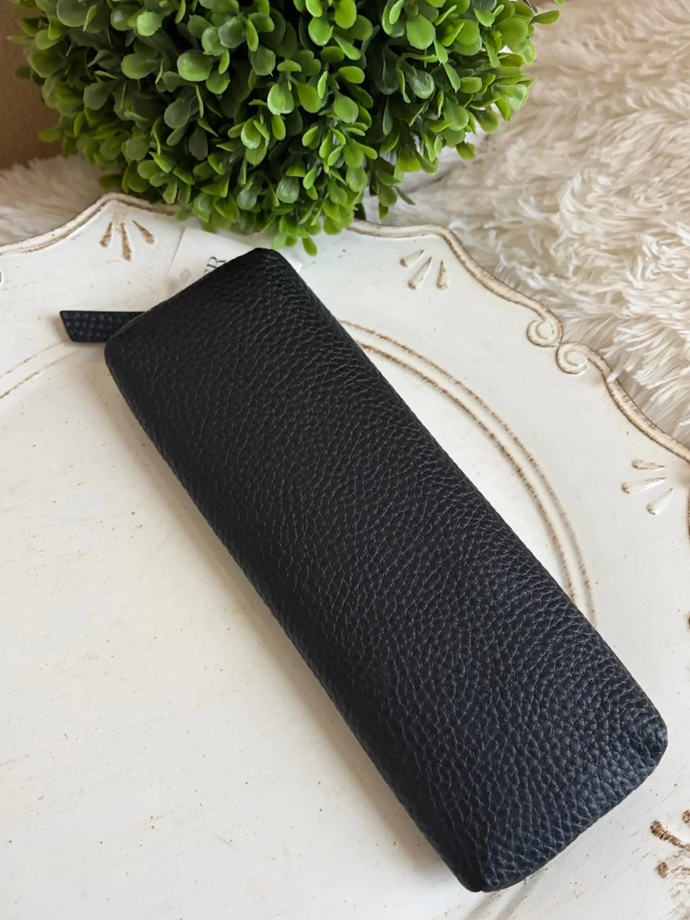Kate spade ball point pen and  Unbranded Black Faux Leather Zip  pencil Pouch
